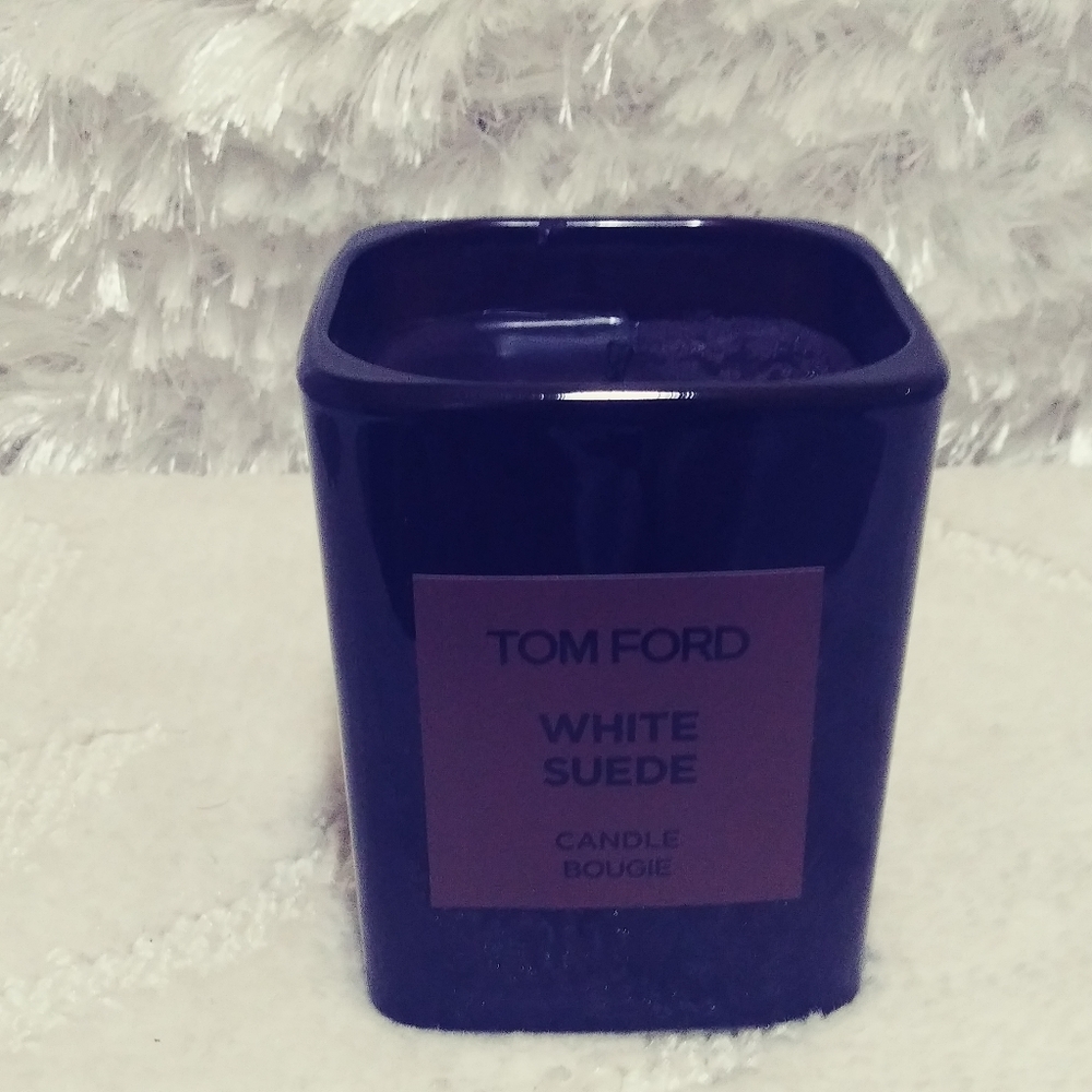 Tom Ford White Suede Candle Private Blend